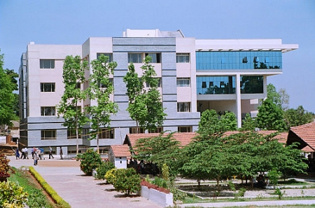 M. S. Ramaiah University fee structure for btech